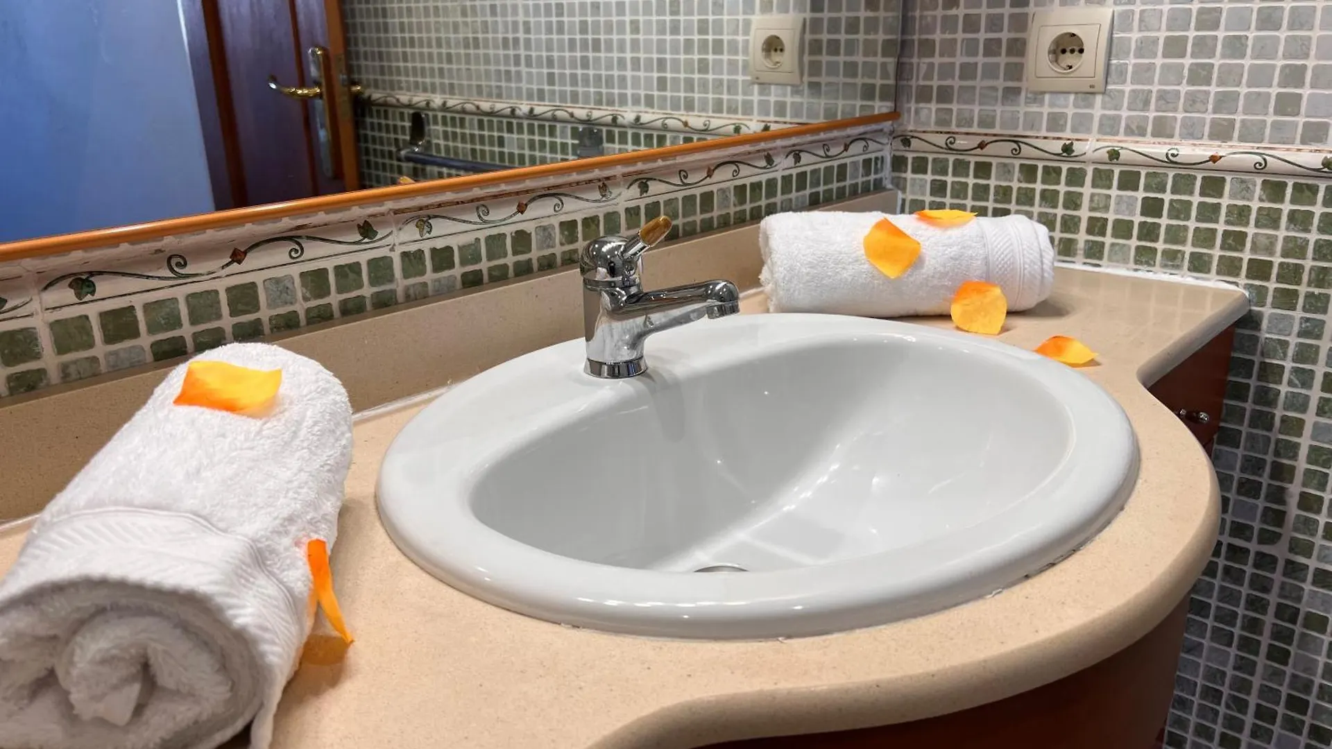 Villa Om, Piscina Privada, Aire Acondicionado Free L'Escala